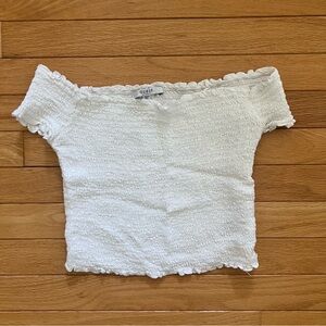 GUESS Rouched Crop Top